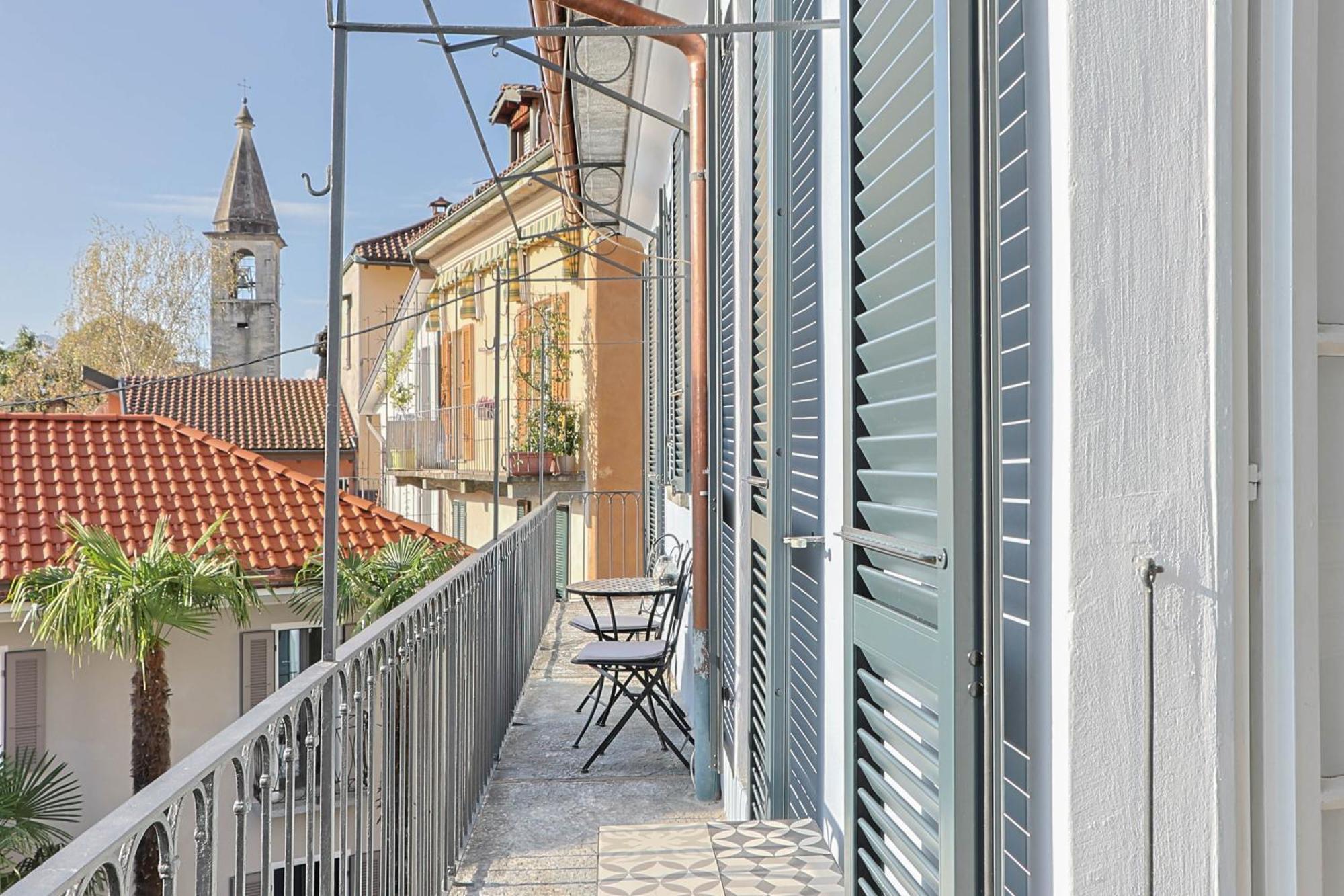 Caffe Dell'Arte Boutique Rooms Локарно Екстериор снимка