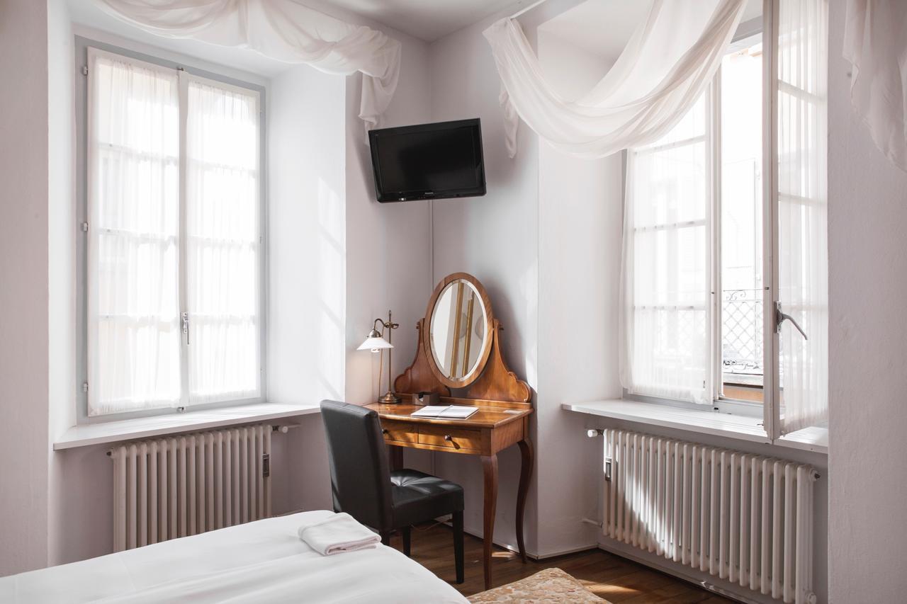 Caffe Dell'Arte Boutique Rooms Локарно Екстериор снимка